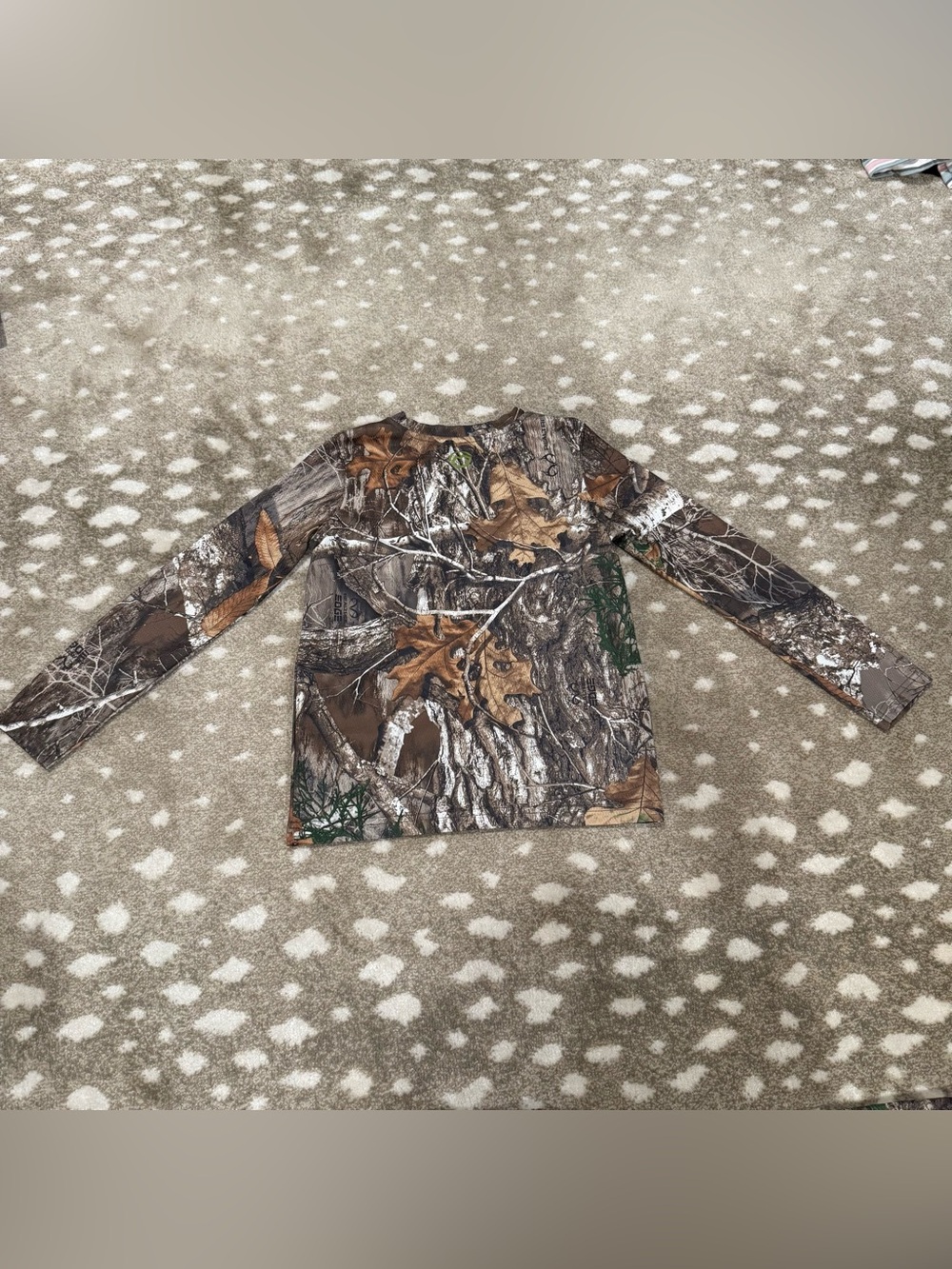Bundle (6) Camo Short & Long Sleeve Shirts. Brown/Green Camouflage. Size XS 6/7 - Picture 14 of 16